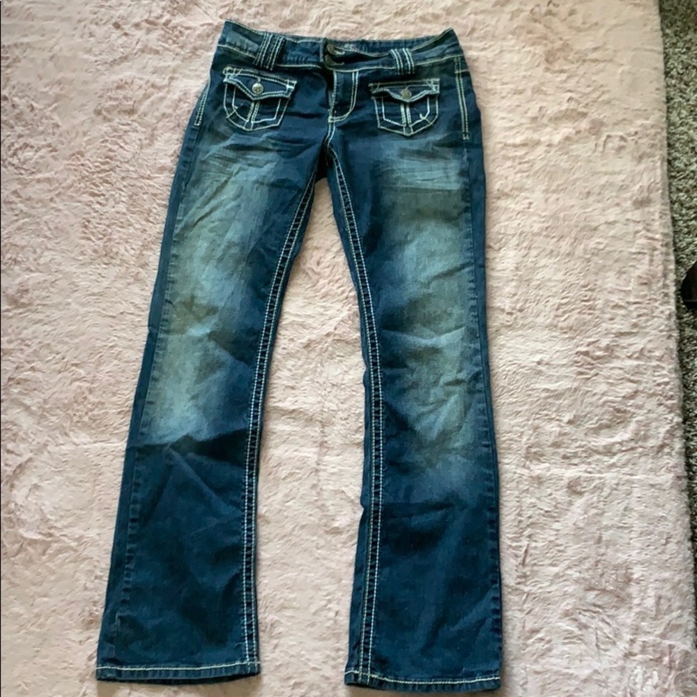 Women’s blue jeans